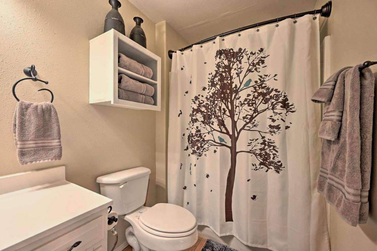 Вілла Pet-Friendly Shady Oaks Broken Bow Gem With Patio! Екстер'єр фото